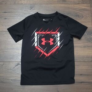 Under Armour boys short sleeve tee size 5